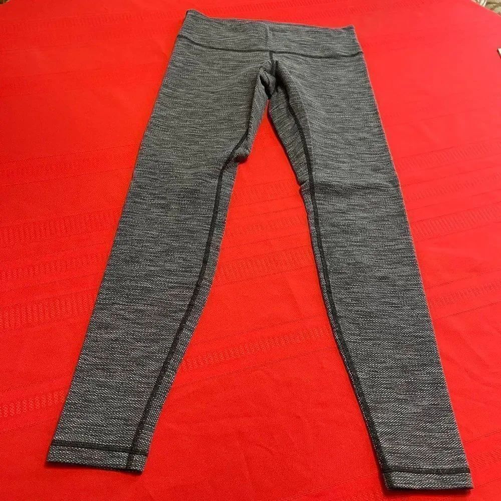 Lululemon Wunder Under Grey Diamond Jacquard Leggings Size 8